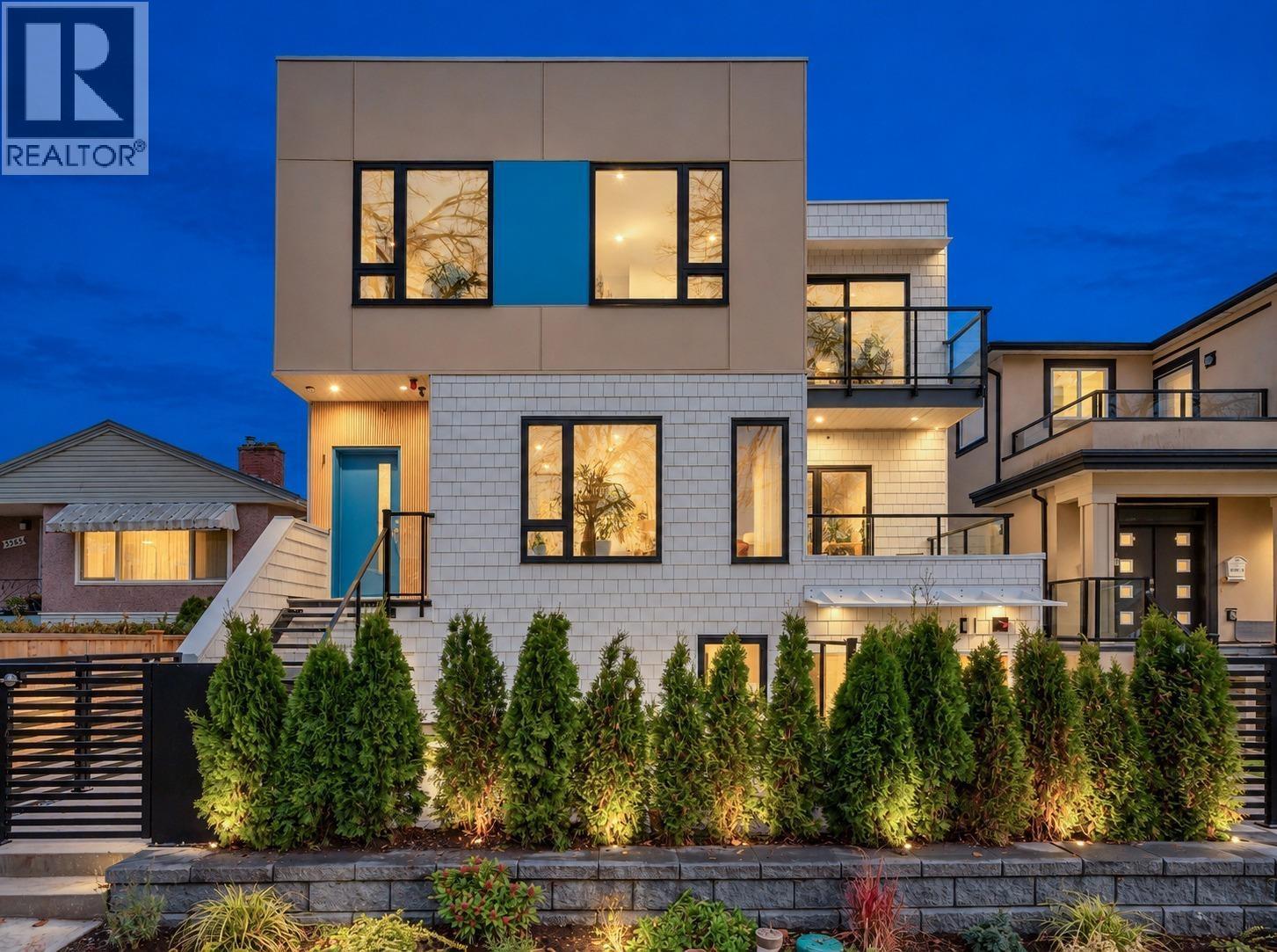 3389 Price Street, Vancouver