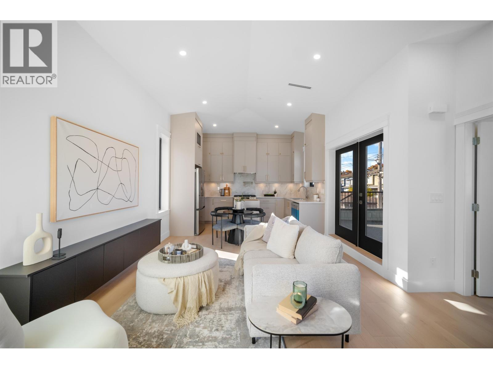 1611 E 58TH Avenue, Vancouver