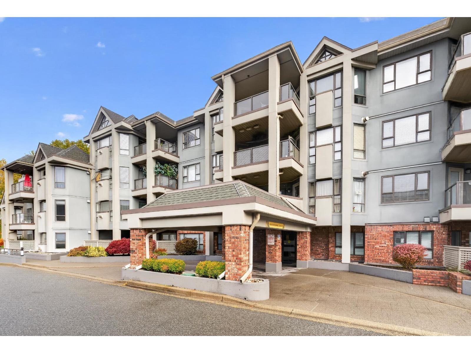 201 15241 18 Avenue, Surrey