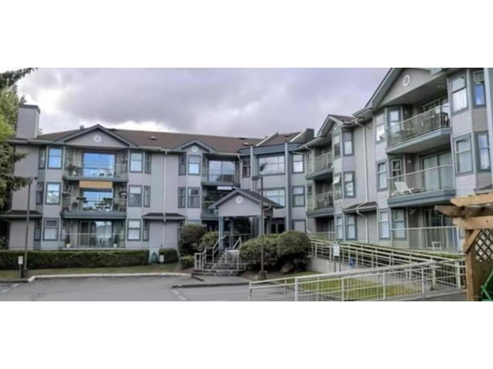 104 10756 138 Street, Surrey