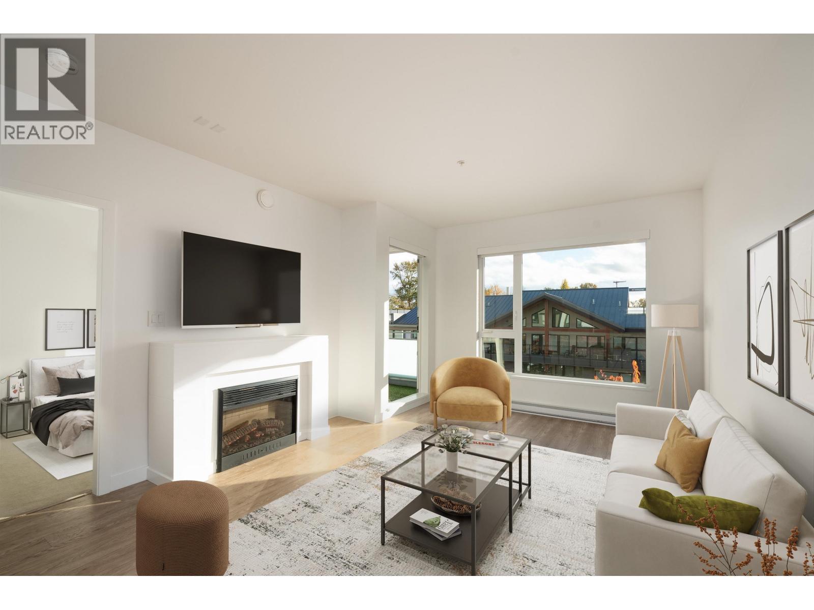 403 1061 Marine Drive, North Vancouver
