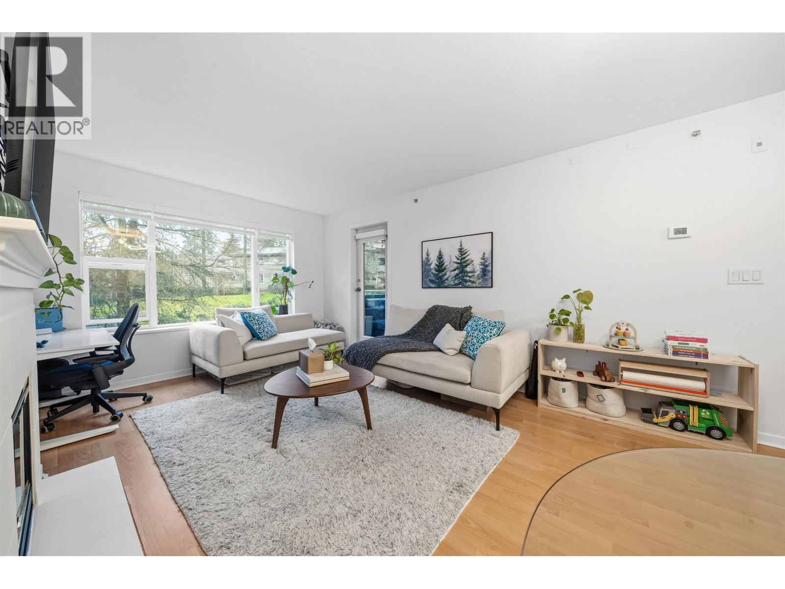210 5281 Oakmount Crescent, Burnaby