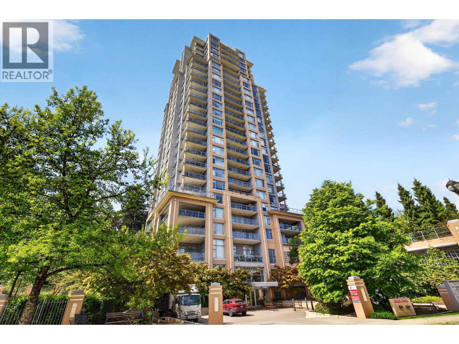 1601 280 Ross Drive, New Westminster