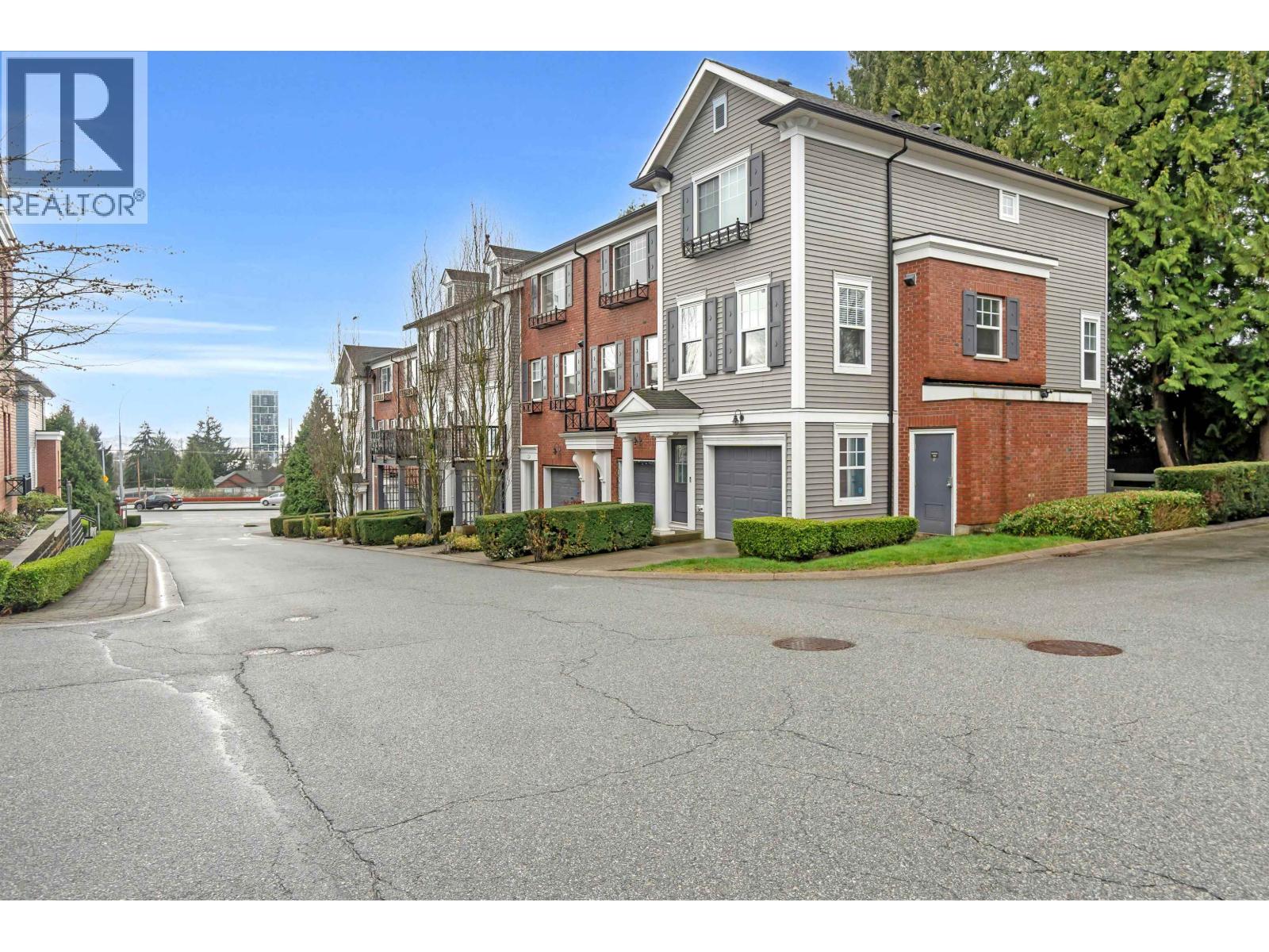 81 688 Edgar Avenue, Coquitlam