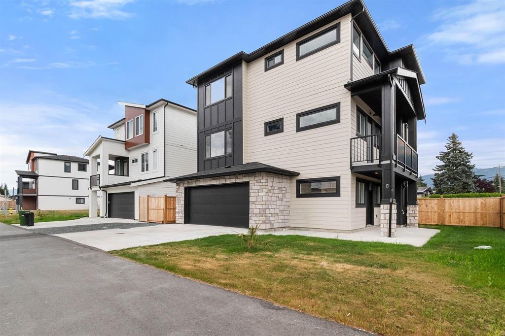 8 45141 Watson Road, Chilliwack