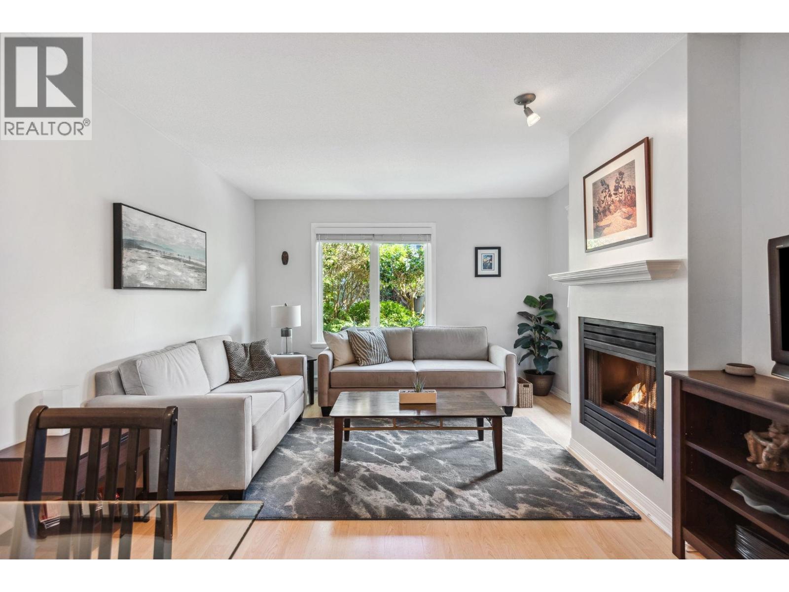 107 1523 Bowser Avenue, North Vancouver