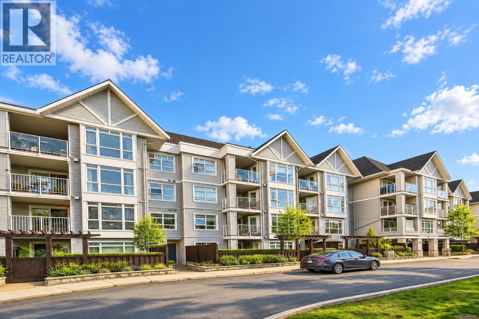 213 3142 St Johns Street, Port Moody