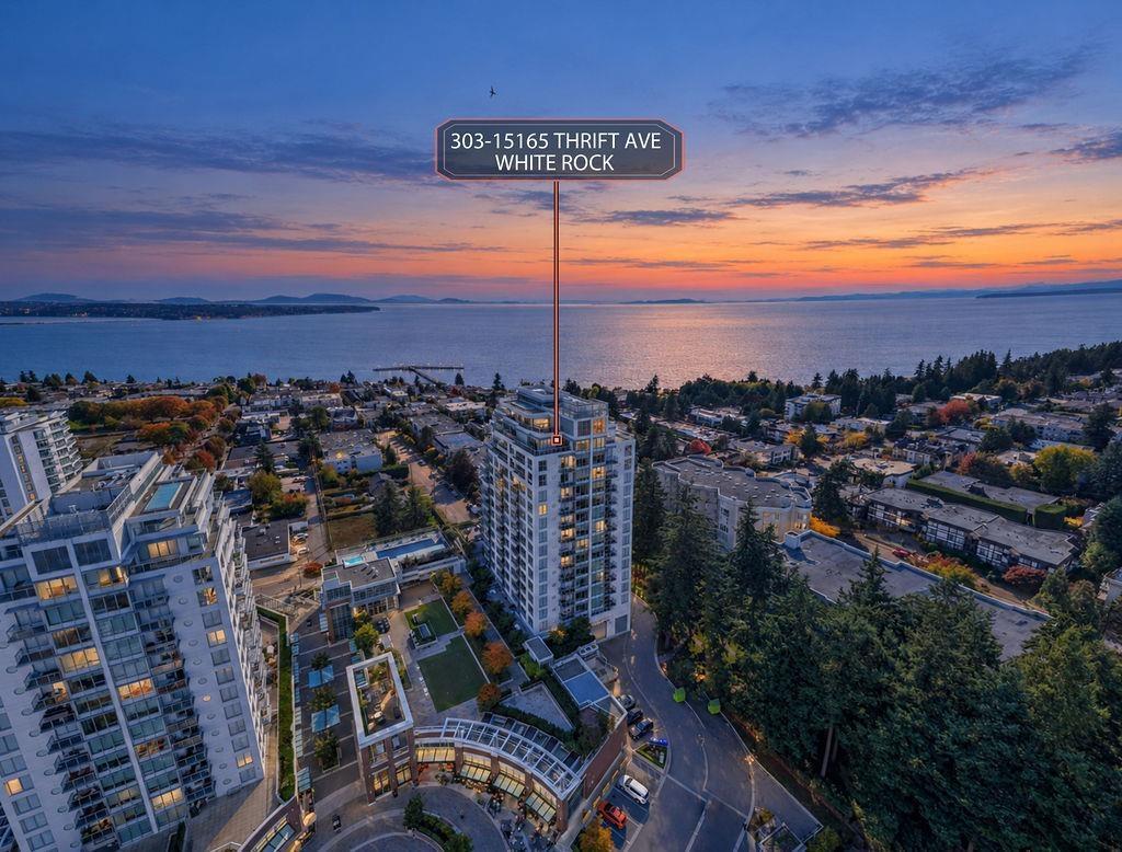 303 15165 Thrift Avenue, White Rock