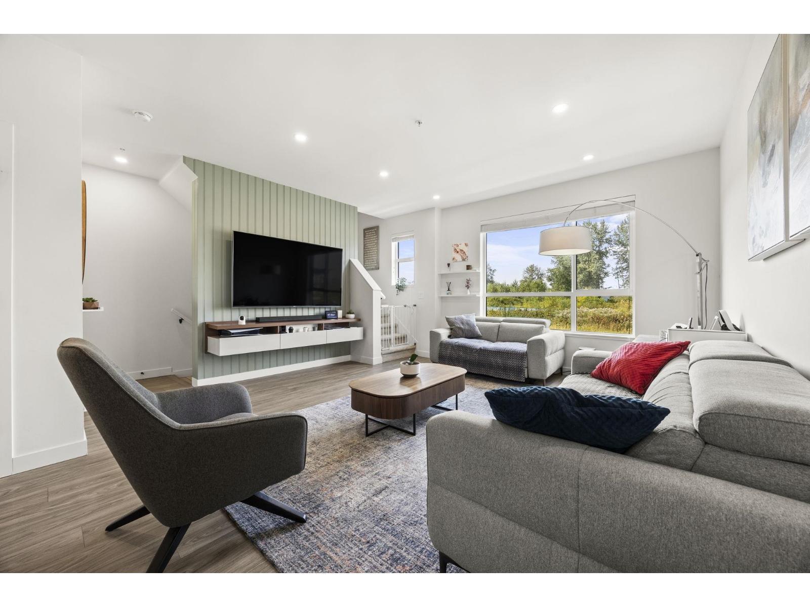 15 20150 81 Avenue, Langley