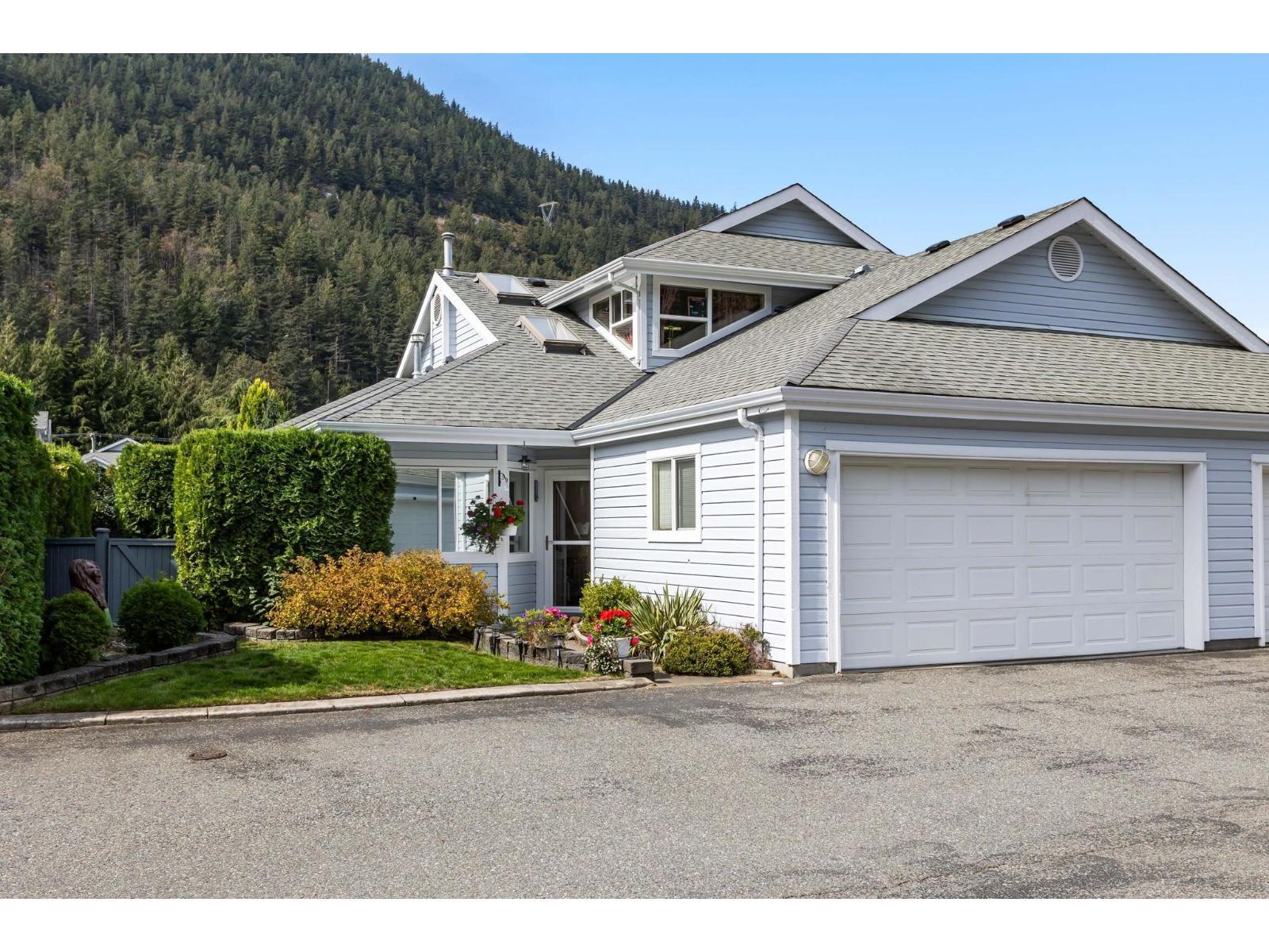 40 730 Mccombs Drive, Harrison Hot Springs