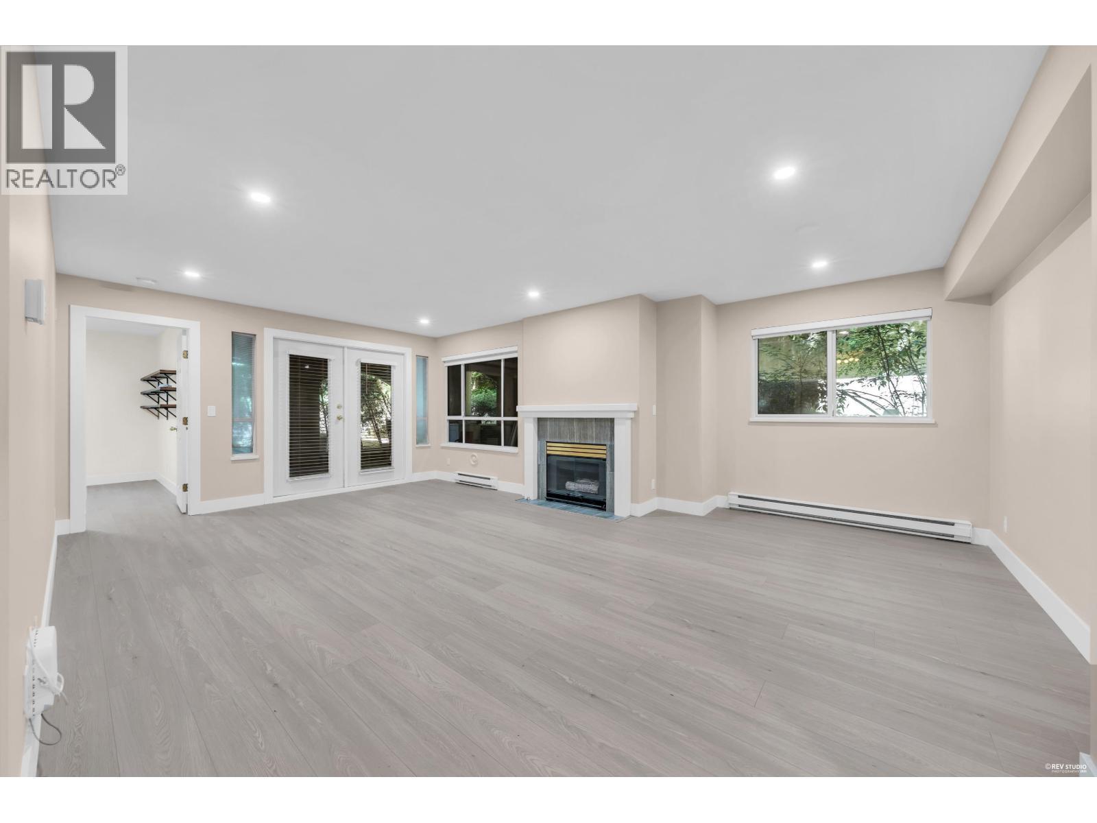 107 515 Whiting Way, Coquitlam