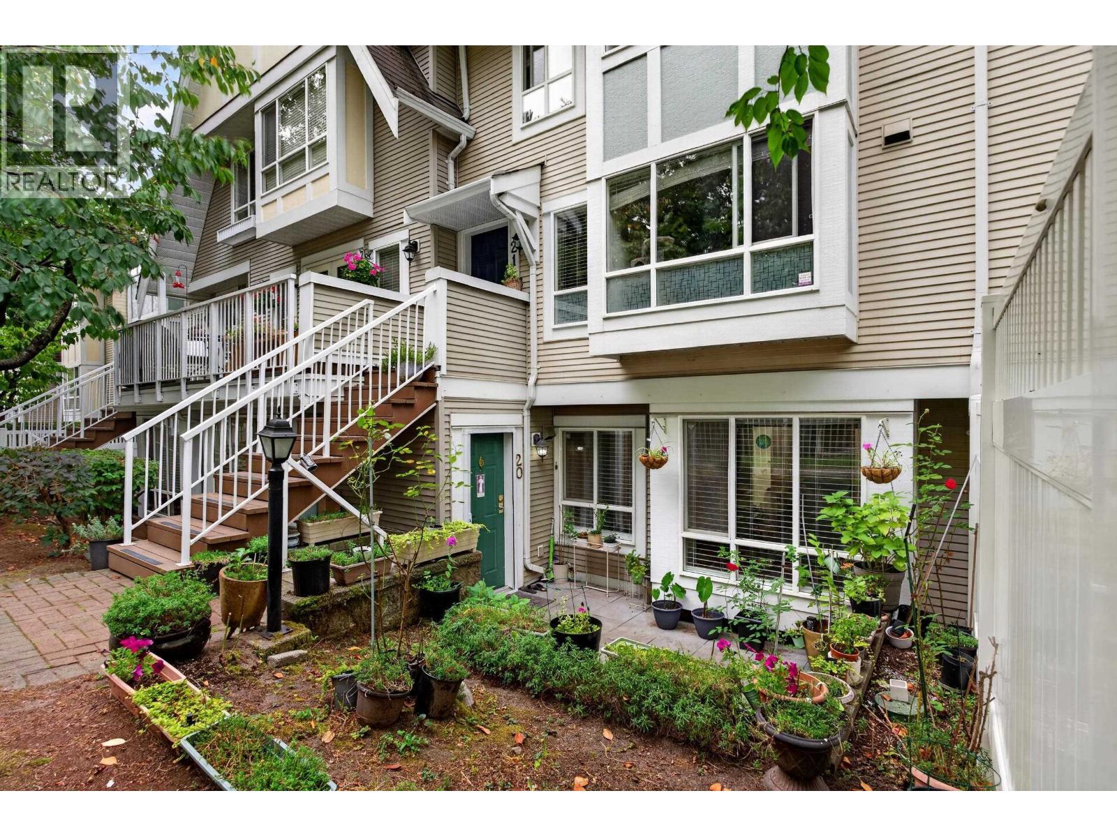 20 6588 Southoaks Crescent, Burnaby