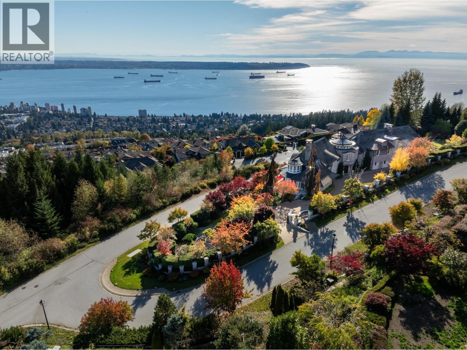 2743 Willoughby Road, West Vancouver