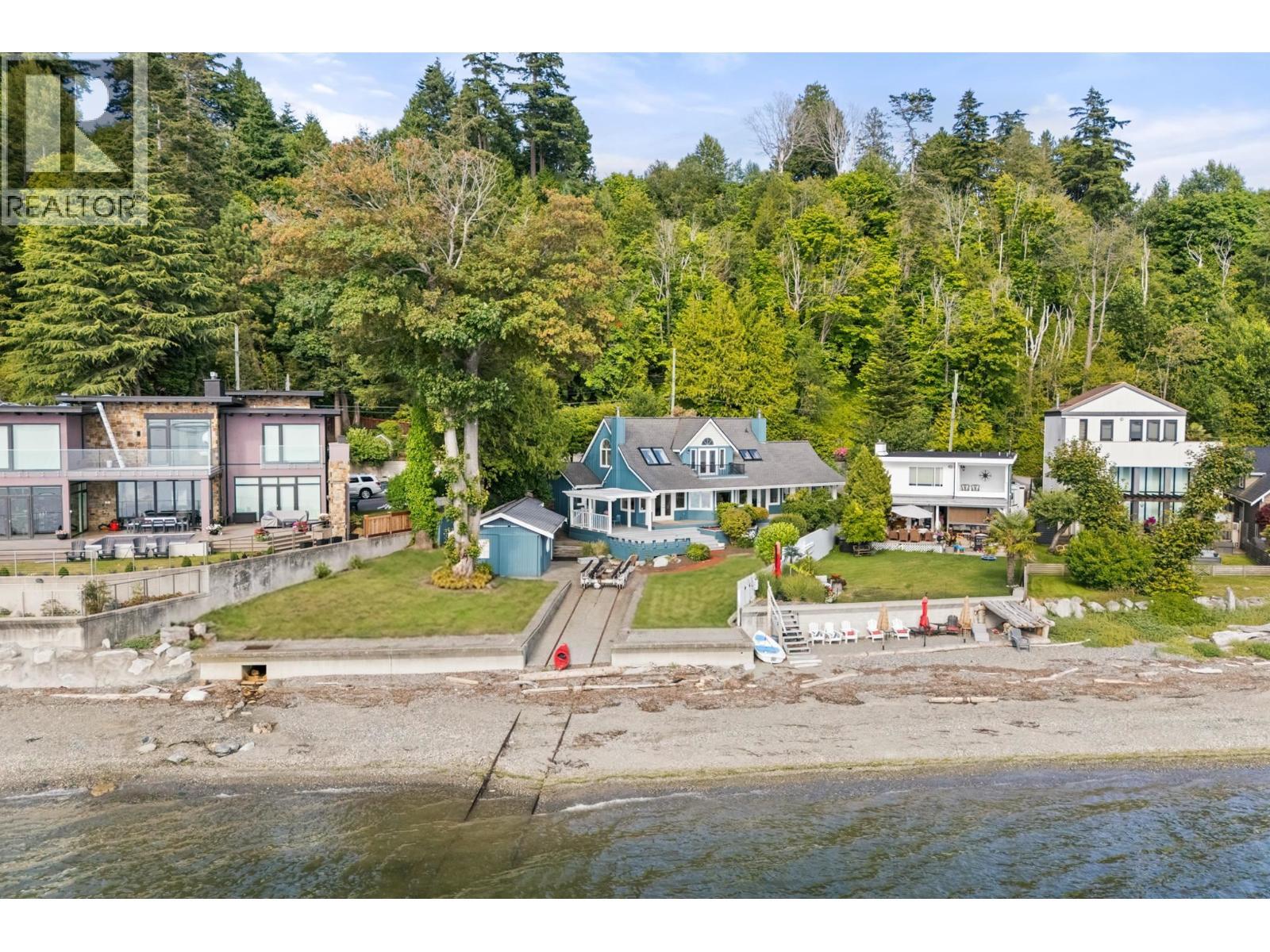 882 Tsawwassen Beach Road, Tsawwassen
