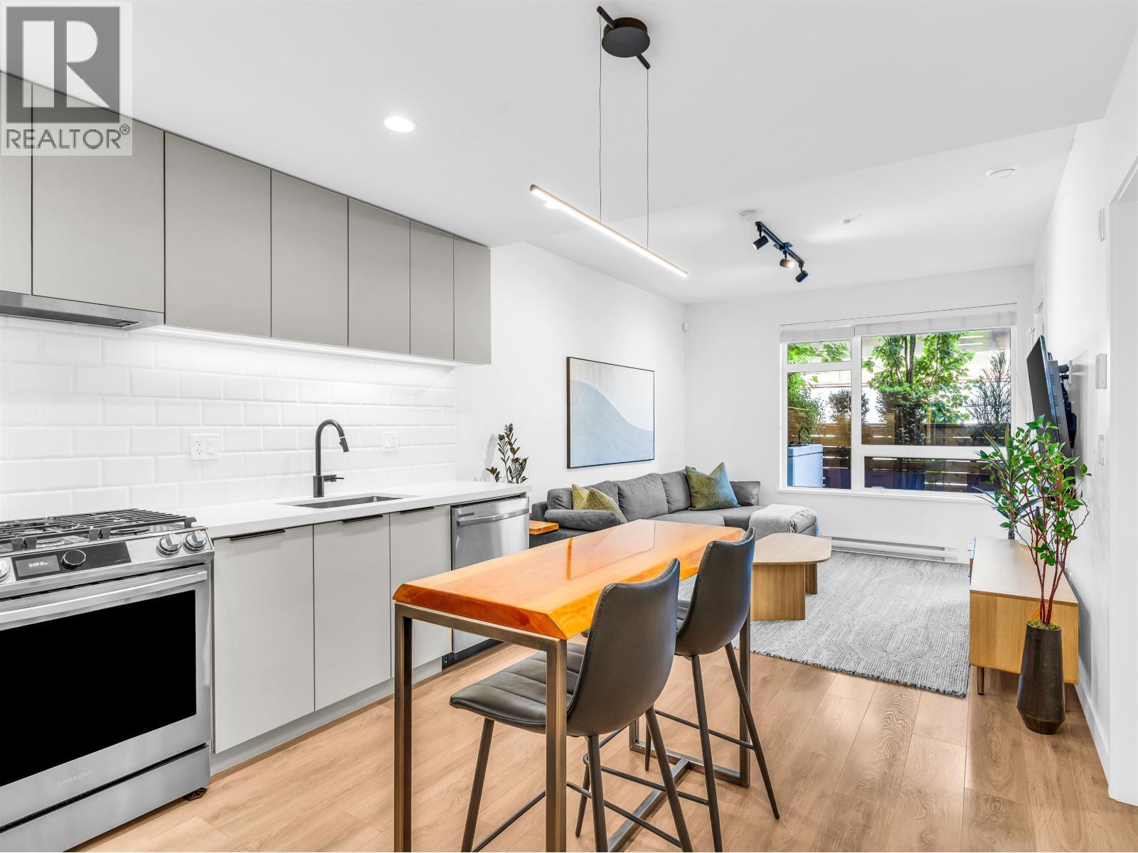 3018 St. George Street, Port Moody