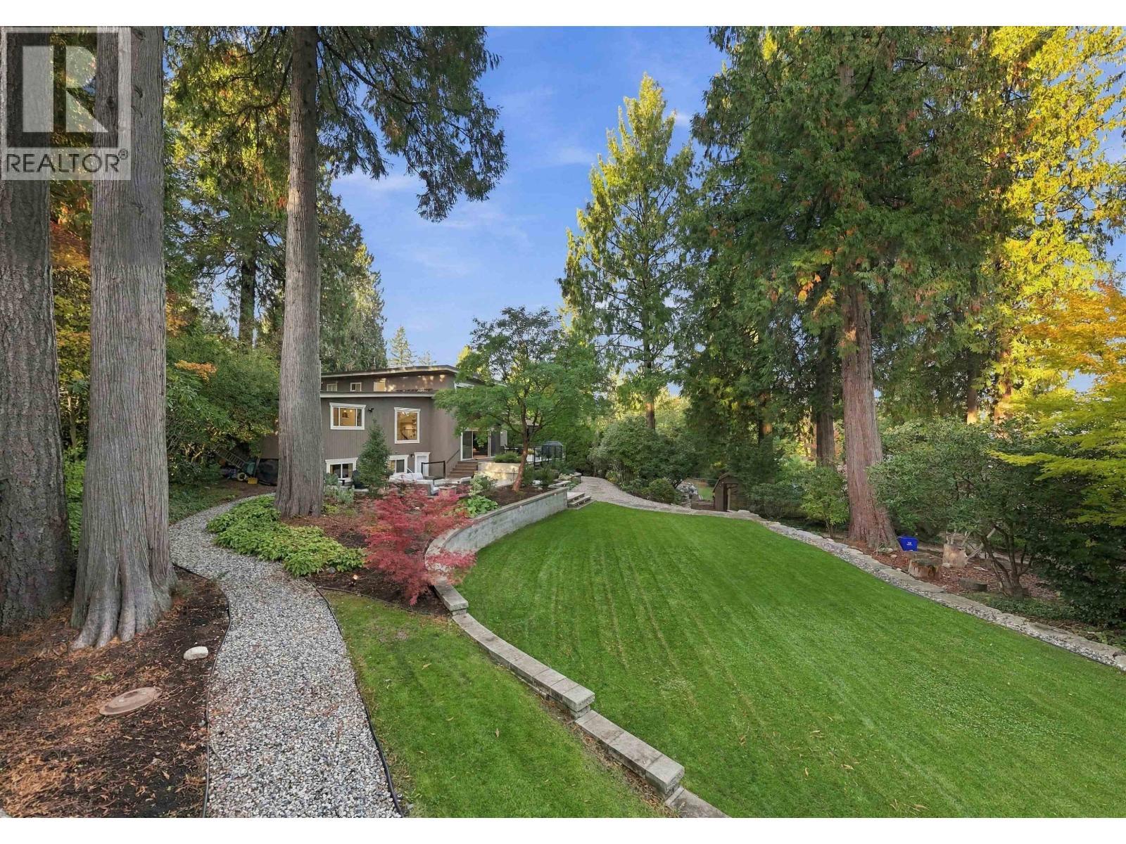 2957 Starlight Way, Coquitlam